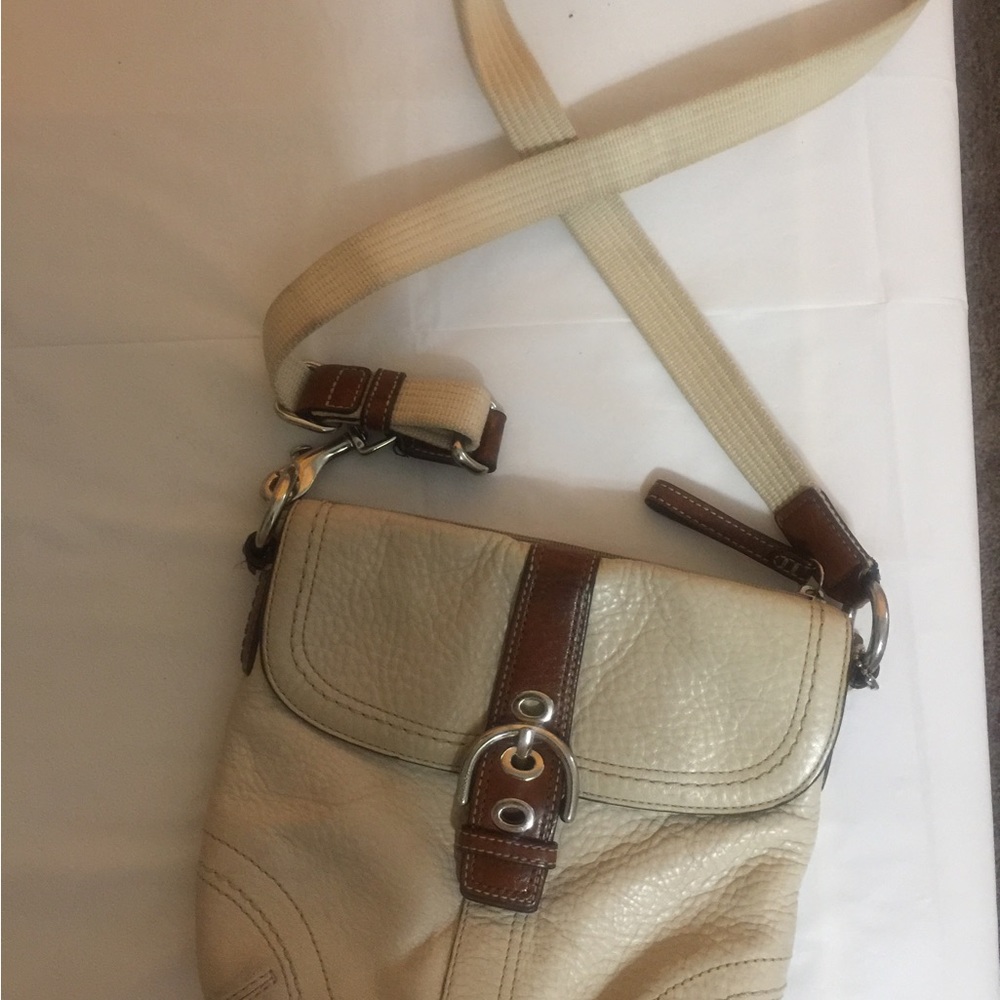 Coach Small Off-White & Brown Leather Buckle Crossbody Shoulder Bag.
